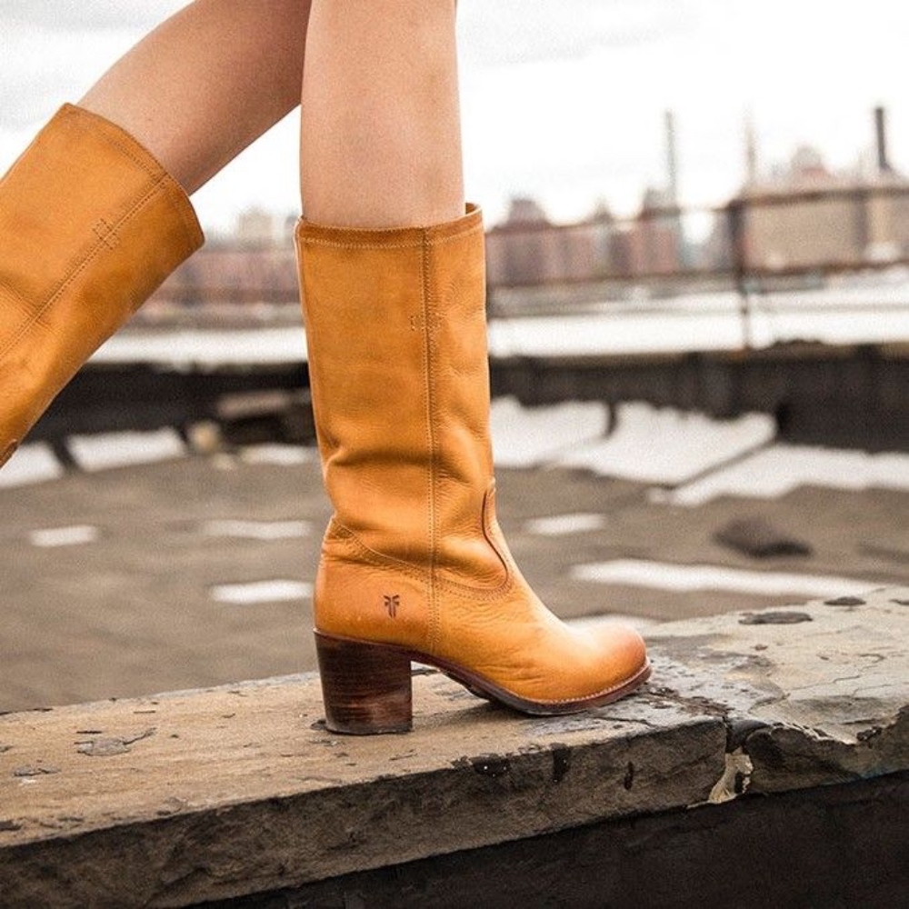Cognac FRYE boots